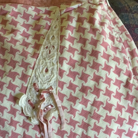 Beautiful Anthropologie Skirt - Picture 2 of 5